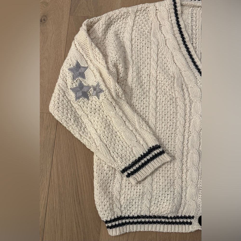 Taylor Swift Folklore Cardigan Sweater Taylors Version - Size Medium/Large - Picture 5 of 6